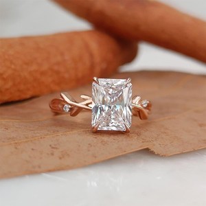 Anillo de Rama de Árbol con Diamante Cultivado en Laboratorio, Corte Radiante de 2.02CT, Oro Amarillo de 14K, Certificado IGI, Regalo de Lujo para Mujer, Compromiso, Propuesta de Matrimonio - Product Image 1