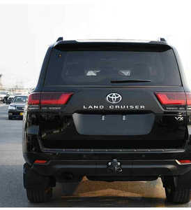 LAN D Cruise R VX 3.5L V6 Noir 2024 d'occasion avec faible kilométrage, sièges en cuir, jantes en alliage, pack technologique Bluetooth - Product Image 3