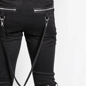 Pantalon gothique noir slim fit à longues bretelles pour homme, style punk rock alternatif, vente chaude, vente en gros d'usine 2026 - Product Image 6