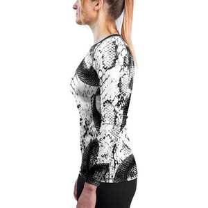Rashguard personnalisé pour femmes : T-shirt de compression à manches longues à séchage rapide pour le yoga, la salle de sport et le fitness - Product Image 3