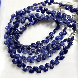 Alta calidad 4-4,5 MM Sodalita facetada pequeña forma de corazón Briolette cuentas de piedras preciosas azules al por mayor proveedor de buena calidad - Product Image 1