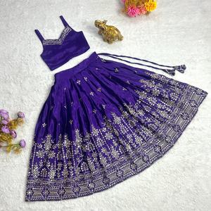 Precioso aspecto de seda Chinon con bordado de lentejuelas Niños Lehenga Choli Fabricante de Surat a la tarifa más baja - Product Image 6