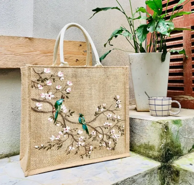 Flower Garden Jute Bag Embroidery Jute Tote Bridesmaid Bag Free Name Embroidery Natural Burlap Beach Bags