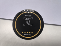 Carte NFC personnalisée 13,56 MHz programmable avec code QR pour avis sur les réseaux sociaux, suivi des commentaires, café, boutique, vente en gros, usine OEM