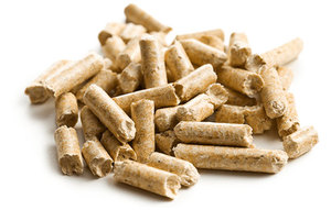 Pellets de Madera de Pino y Abeto de 6mm para Sistema de Calefacción, Ceniza 3%, Calorías 8500J, Densidad 4800, Envío Rápido en Bolsa de 15kg - Product Image 2