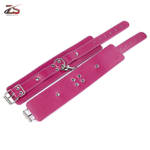 Correas de tobillo Fitness Entrenamiento Cinturón de correas de cuero de tobillo ajustable Hecho en Pakistán - Product Image 5