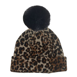 Nouveau jacquard automne hiver Pom Pom Beanie chapeau léopard Beanie casquette fausse fourrure 100% acrylique tricoté personnalisable bonnets - Product Image 4