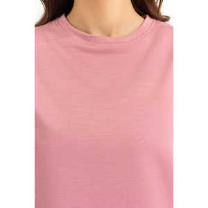 Relax Fit WM-KTP-SS26-10 Top de tela tejida con elemento de moda sencillo - Product Image 1