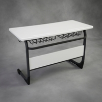 Bureau d'école individuel moderne en gros avec plateau Verzalit, structure métallique, étagère de rangement, mobilier durable en bois pour hôtels, commerces et salles de classe