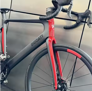 Bicicleta de Carretera de Grado Industrial Duca-tiii FUTA 2024, Personalizable OEM, Acero y Aluminio, Garantía de 3 Años, Nuevo Diseño - Product Image 2