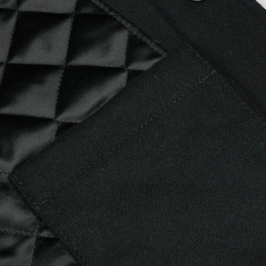 แจ็กเก็ตทีมตัวแทนมหาวิทยาลัยสำหรับผู้ชายเสื้อแจ็กเก็ตคอลเลตเตอร์สีตัดกันสีแดงและดำ - Product Image 4