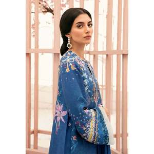 Robe en mousseline de soie Sapphire Sky pour le printemps et l'été - Product Image 3