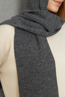 L'écharpe à capuche en tricot texturé doux pour femmes garde au chaud élégant et confortable Look élégant automne hiver ODM OEM Service