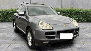 PORSCHE CAYENNE 3.2 V6 TIPTRONIC S AWD 5DR d'occasion, conduite à gauche/droite - Product Image 2