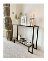 Table console en fer et métal d'inspiration vintage au meilleur design avec des détails artistiques de qualité supérieure fabriqués à la main pour des intérieurs de luxe