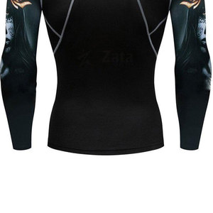 เสื้อแรชการ์ดผู้ชาย ดีไซน์ล่าสุด แบรนด์ ZATA SPORTS สีดำ แขนยาว รับสกรีนโลโก้ ผลิตจากโพลีเอสเตอร์ 100% แห้งเร็ว เป็นมิตรกับสิ่งแวดล้อม - Product Image 3