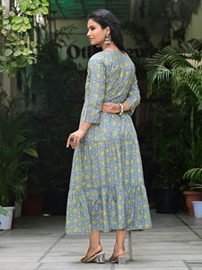 Women Gray Geometric Print 100% Cotton Woven Eco-Friendly Button Casual Ethnic <b>Mid</b>-<b>Calf</b> Dress - Product Image 2