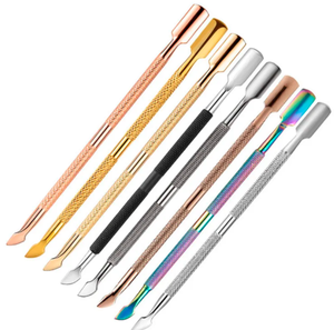 Raspador recortador de cutículas negro profesional Acero inoxidable Triángulo Empujador de cutículas Cuchara Salón Suministros de uñas Herramientas para dedos - Product Image 6