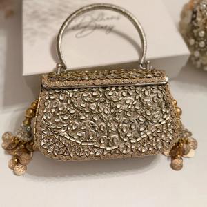 Pochette élégante en mosaïque pour femme avec finition de luxe et design incrusté de chaîne, sacs de soirée uniques et tendance à prix abordable - Product Image 3