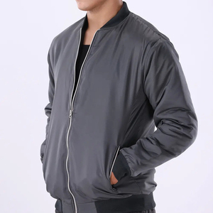Blouson aviateur gris anthracite pour homme, finition mate minimaliste, fermeture éclair intégrale, léger, décontracté, vêtement d'extérieur tendance, style urbain - Product Image 2