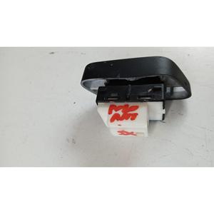 Bouton de verrouillage de porte VOLKSWAGEN Polo 5ème Série (09>17) 6R1962125A - Product Image 4