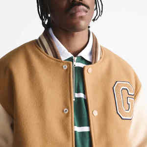 Vente en gros Veste universitaire de haute qualité pour hommes Chenille Broderie Manches en cuir Veste universitaire Letterman Baseball personnalisée - Product Image 4