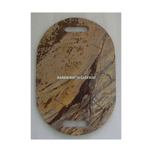 Planche à découper en marbre naturel, attrayante, unique, artisanale, pour la maison, l'hôtel et la restauration. - Product Image 1