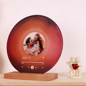 Placa de Vinilo Acrílico Personalizada con Foto y Canción, 8x8 Pulgadas, Impermeable, Estilo Vintage, Regalo Sorpresa, Decoración para Habitación o Estudio, Mensaje de Amor - Product Image 4