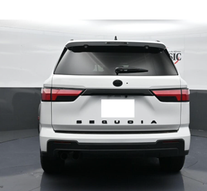 Toyota Sequoia SR5 4WD 2024 Usada (LHD/RHD) - Product Image 2