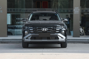 Hyundai Tucson L 1.5T GLS Leading Edition 2025, 1.5L 126 CV, L4, Gasolina, SUV, Tracción Delantera - Product Image 3