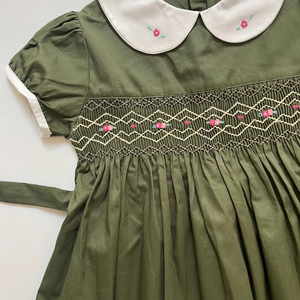 Vestido de lino suave hecho a mano para niñas pequeñas, estilo informal para el primer cumpleaños de niños pequeños, OEM hecho en Vietnam - Product Image 2