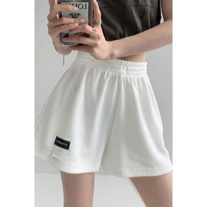 Pantalones cortos deportivos transpirables de ocho colores para mujer, pantalones cortos ajustados para correr, novedad de verano, venta al por mayor, 2021 - Product Image 4