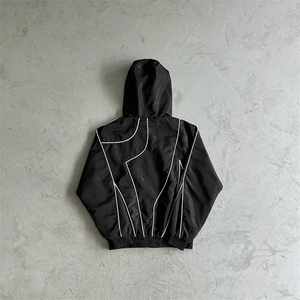 Chaqueta cortavientos con cremallera OEM personalizada para hombre, conjuntos de pantalones cortos de dos piezas, chándal de nailon cortavientos con logotipo personalizado para hombre, conjuntos de chándal para hombre - Product Image 2