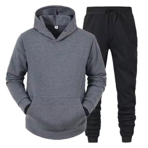 Ensemble de survêtement deux pièces tendance pour femme, idéal pour l'entraînement en salle de sport et le jogging - Product Image 2