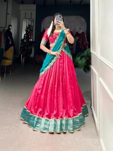 Seda Vichitra de excelente calidad de color pesado increíble con bordado de lentejuelas e hilo Lehenga Choli fabricante de la India - Product Image 3