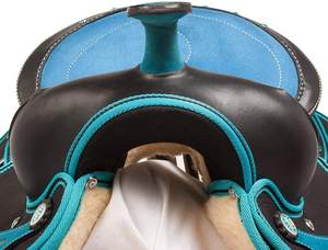 Juego de sillín de barril de carreras inglés de calidad superior, cabestros de cuero sintético a juego, alfombras de caballo de estilo occidental PUSHPA OVERSEAS - Product Image 5