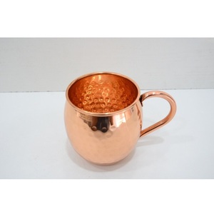 Tasse Moscow Mule en cuivre de style vintage de qualité exportée, parfaite pour les amateurs de boissons classiques, disponible au meilleur prix - Product Image 1