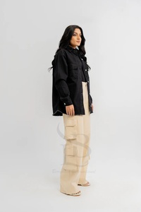 Venta al por mayor nuevos abrigos de moda de talla grande para mujer chaqueta vaquera invierno 2025 Chaquetas vaqueras personalizadas botón transpirable característica - Product Image 3