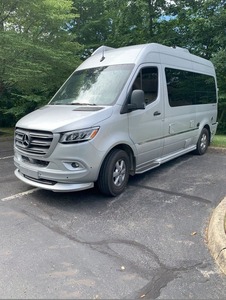 Mini Caravana Moderna, Económica, Nueva, Euro6, de Lujo, para 4-6 Personas, Usada, Todoterreno, Ligera, Premium, 4x4 - Product Image 6