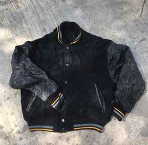 Personalizable Vintage Varsity Jacket 100% Lana Bordado Logo en la parte delantera XS Tamaño Cierre con cremallera Invierno Oem Servicio - Product Image 3