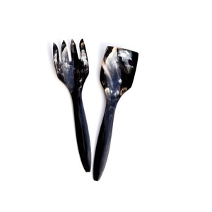 ชุดเซิร์ฟสลัดฮอร์นธรรมชาติ2ชิ้นช้อนและส้อมมีด้ามจับทำจากเรซินเครื่องครัวส่วนบุคคลอุปกรณ์สำหรับสลัด - Product Image 4