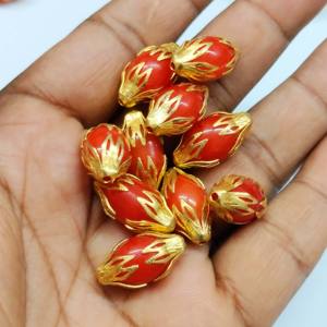 Perles de verre Lotus rouge 20x10mm avec capuchons dorés Perles décoratives pour la fabrication de bijoux et l'artisanat - Product Image 4