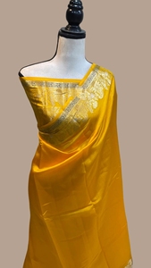 Sarees de seda brocados hechos a medida con bordes personalizados disponibles en hermosos bordes y color granate ideal para reventa - Product Image 4