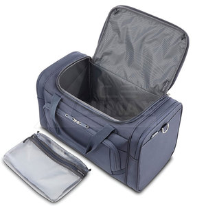 Resistente al agua con bolsas de viaje de lujo de gran capacidad Diseño elegante para escapadas de fin de semana - Product Image 3