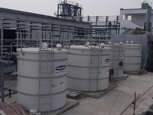 Tanque de fuego vertical ZnAI de color blanco Capacidad 1570000L - Product Image 2