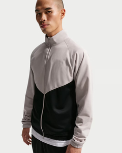 Latest Design High Quality Nylon Hooded Solid Casual <b>Jogging</b> Regular Fit Men Gym Running Tracksuit Set Men - Product Image 2