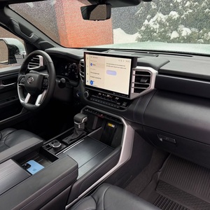 Siquoia Platinum 4WD 2023, Vehículo Deportivo Utilitario en Oferta - Product Image 2