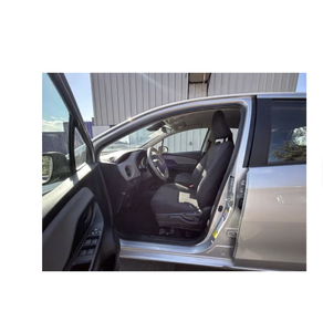 Véhicules d'occasion haut de gamme Toyota Yaris L 5 portes Liftback Automatique 2017-2019 en promotion saisonnière - Product Image 6