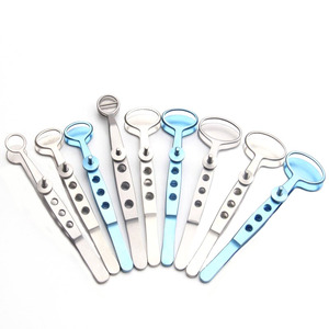 Pince à chalazion en acier inoxydable au titane Instrument de paupière ophtalmique \ Pince à chalazion Desmarres sur mesure - Product Image 1
