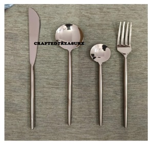 Cubiertos de estilo portugués más populares Juego de cubiertos de acero inoxidable 18 10 Decoración DE BODA Ajuste de lugar Cubiertos Mesas personalizadas - Product Image 1